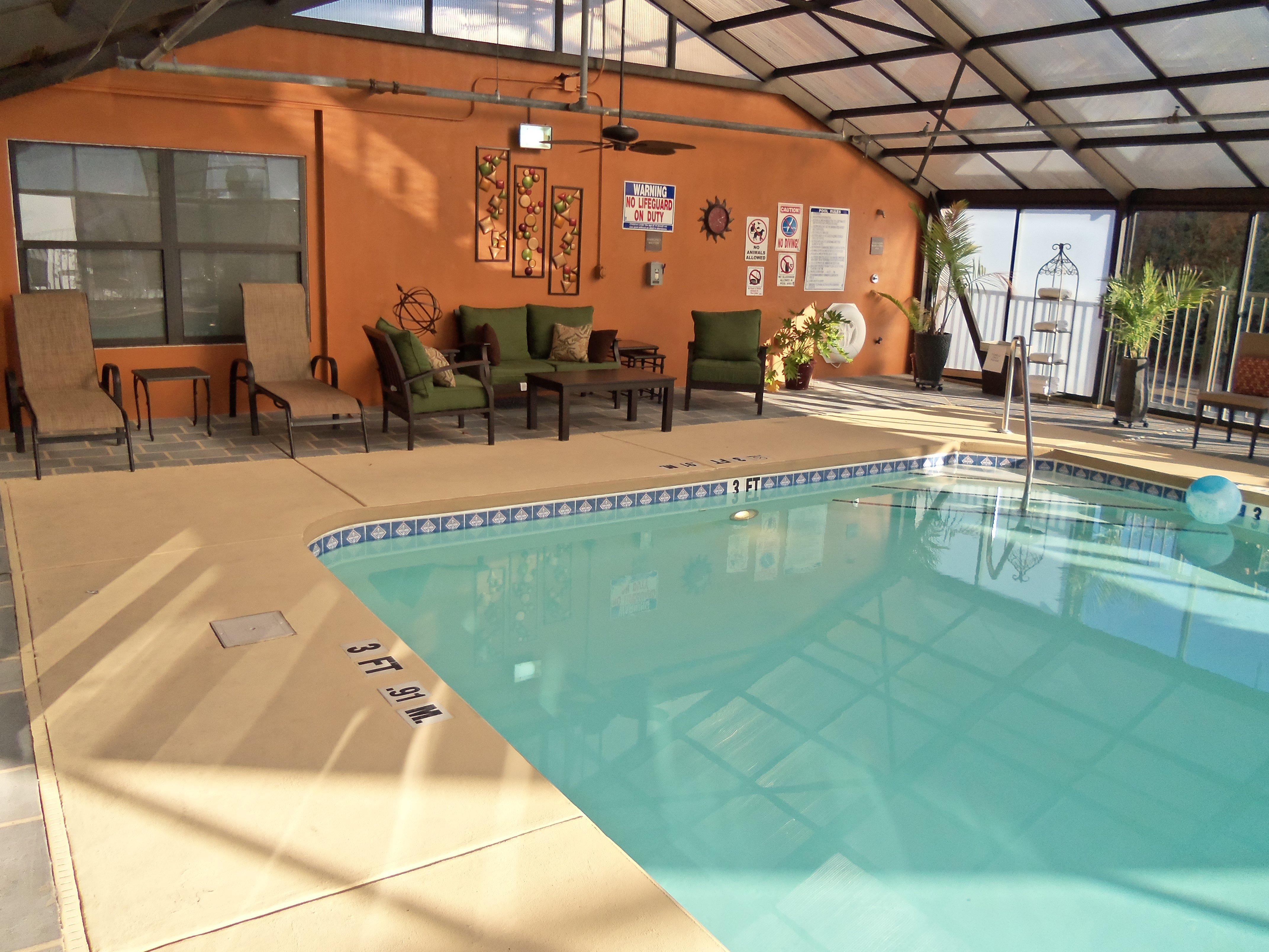 Holiday Inn Express Hotel & Suites Sanford By Ihg Εξωτερικό φωτογραφία