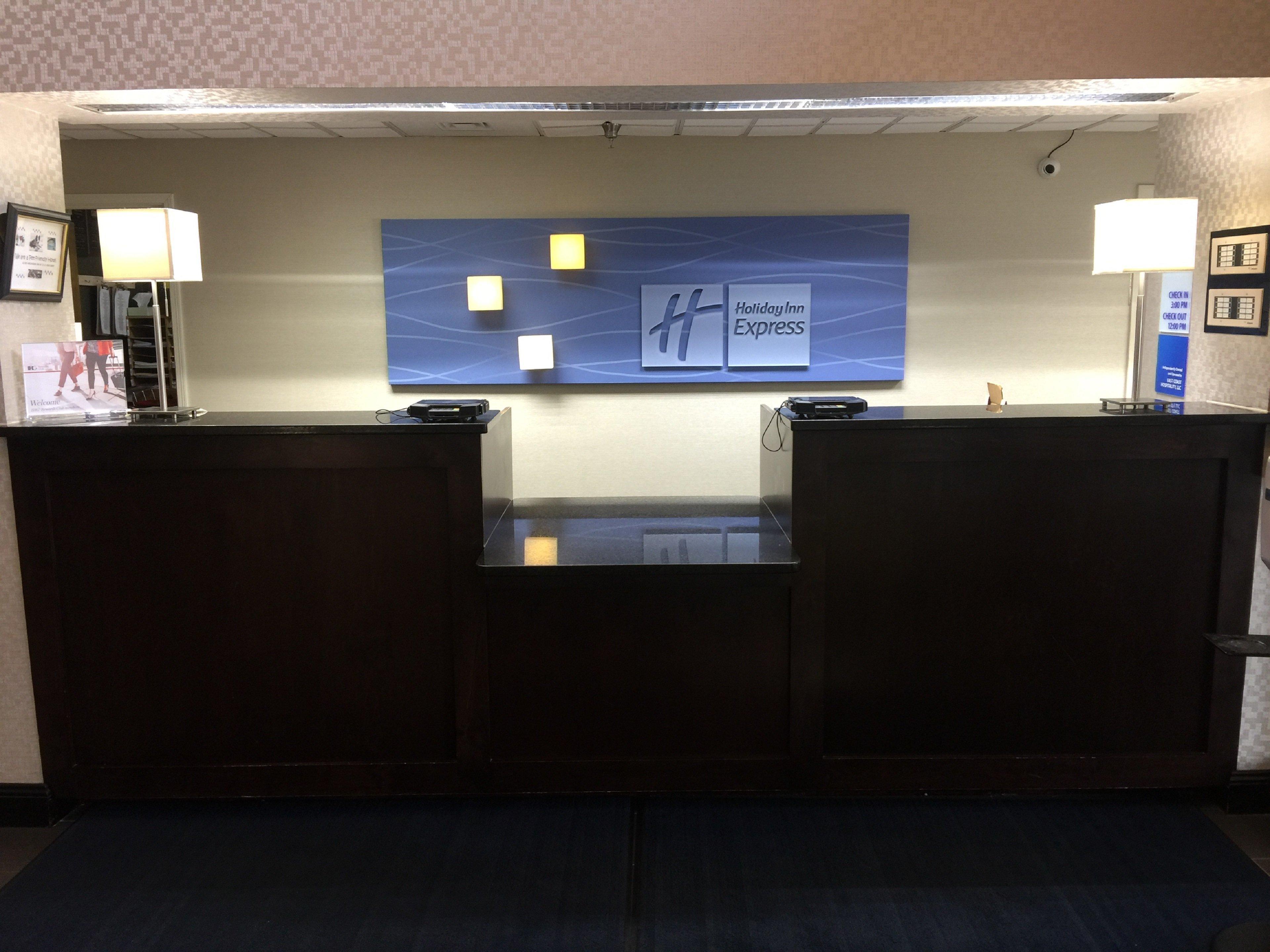 Holiday Inn Express Hotel & Suites Sanford By Ihg Εξωτερικό φωτογραφία